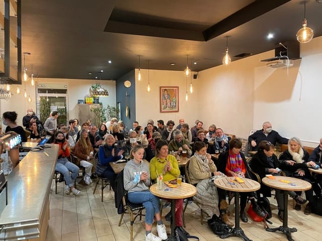 Le public, au premier rang