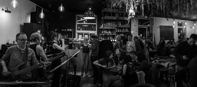 Un soir de concert, toute la salle