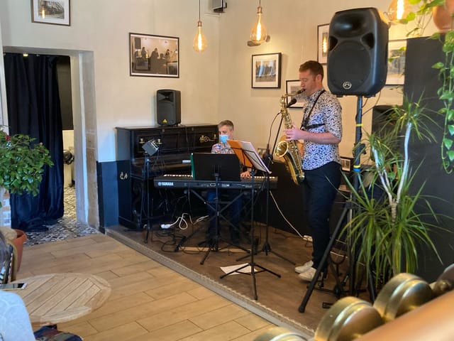 Brunch en musique, saxophone et piano
